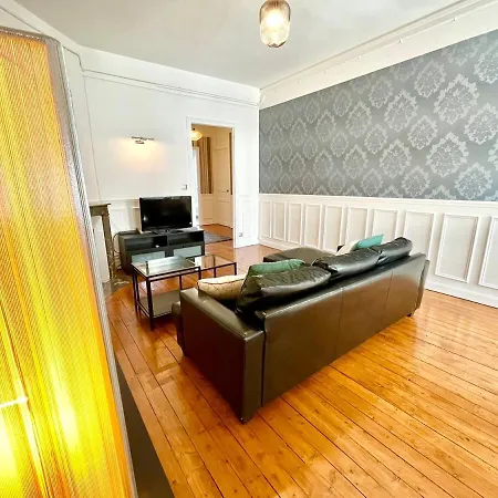 Escale - 4 Personnes Proche Arena Apartament