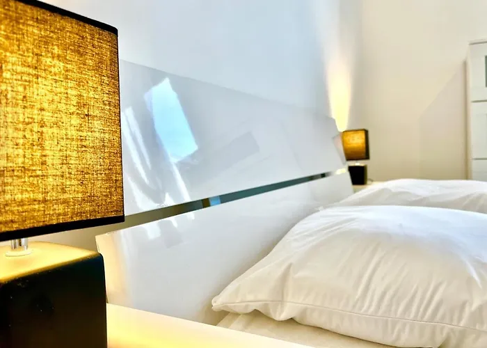 Escale - 4 Personnes Proche Arena Апартаменты *