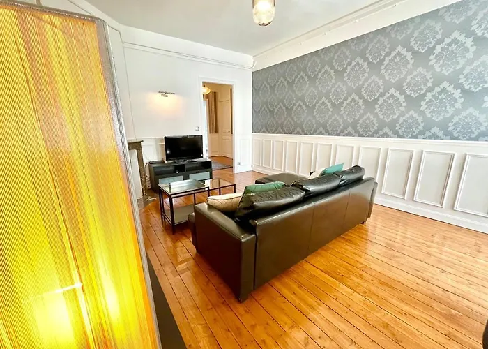 Escale - 4 Personnes Proche Arena Апартаменты