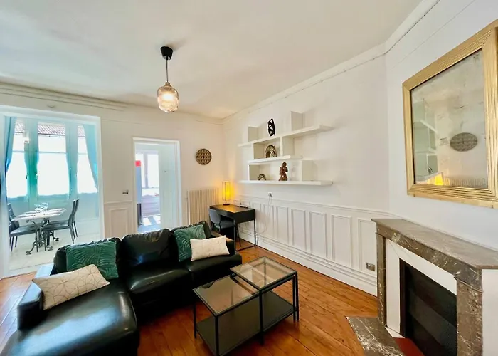 Escale - 4 Personnes Proche Arena